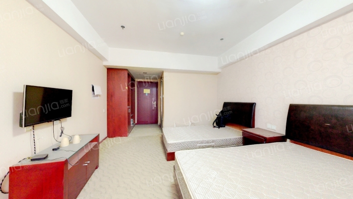 鸿泰华府二手房实景图