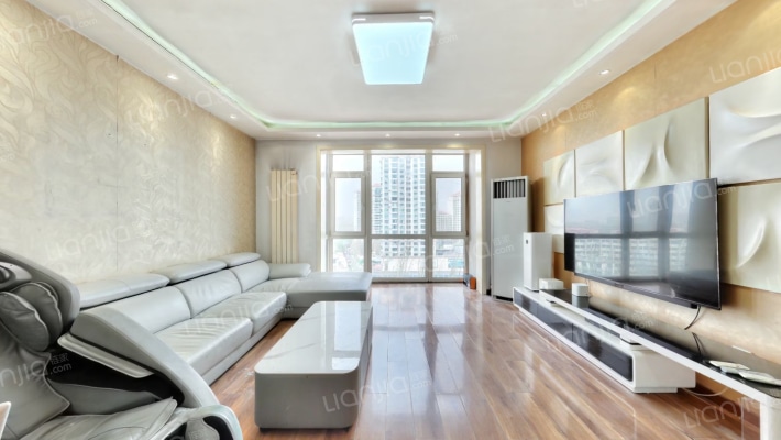 天时名苑二手房实景图