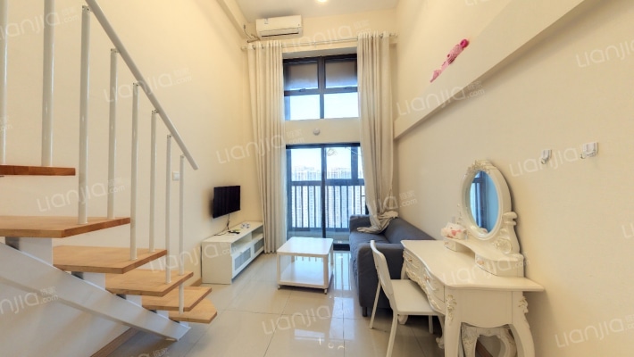 万科金域名都二手房实景图