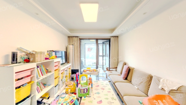 保利云上二手房实景图