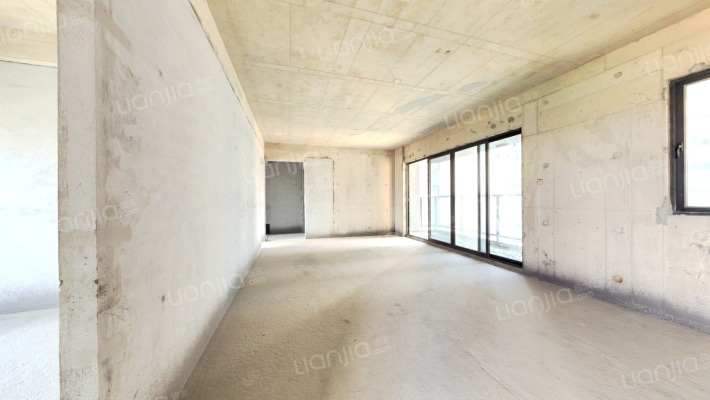 泓泰花园二手房实景图