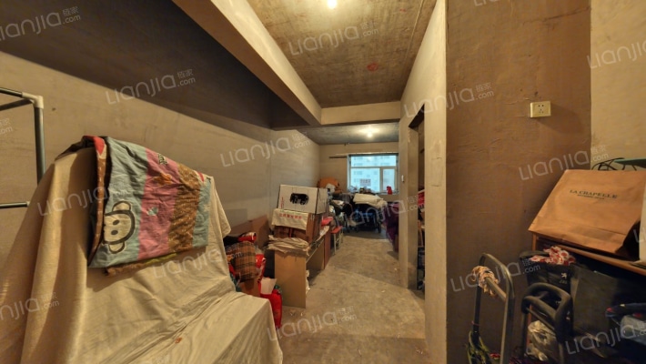 东方源龙二手房实景图