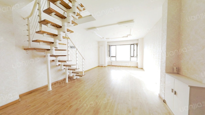 金爵万象二手房实景图