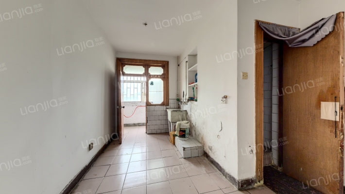 环城南路48号院二手房实景图