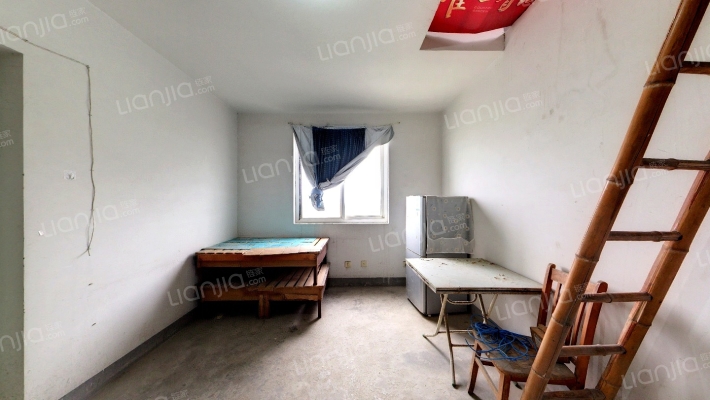 摄山星城尤山苑二手房实景图