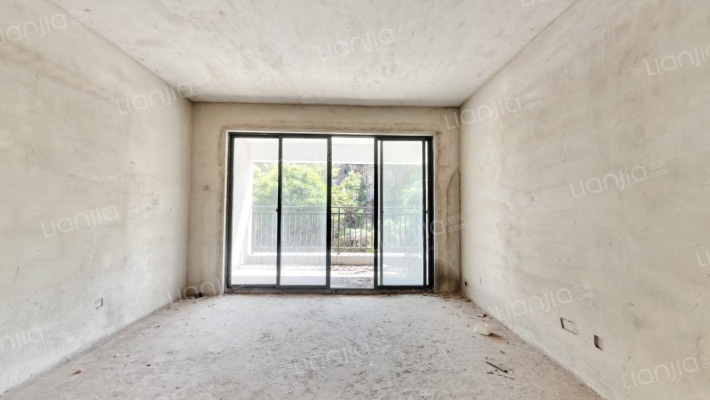 隆基蓝海湾二手房实景图