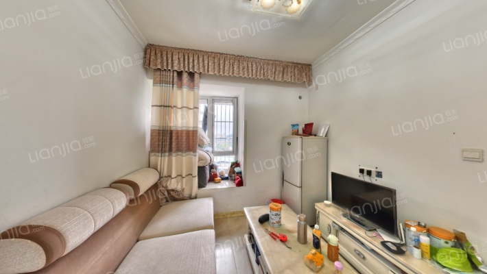 黎明新村四期A区二手房实景图