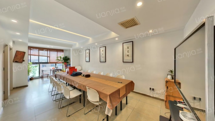 华晨世纪广场二手房实景图