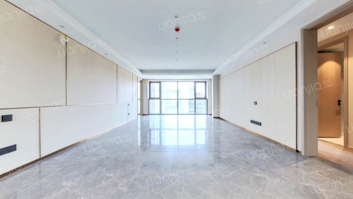 绿城深蓝公馆二手房实景图