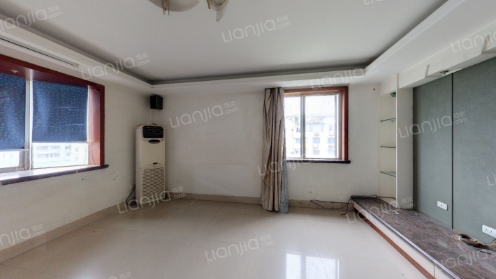 南华小区二手房实景图