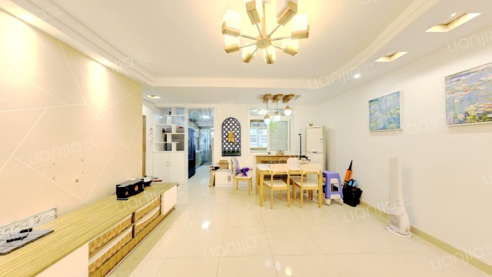 省高级法院宿舍二手房实景图