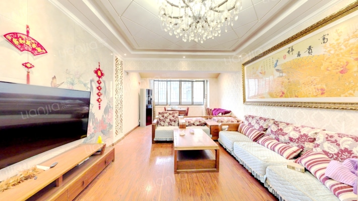 洛卡小城二手房实景图