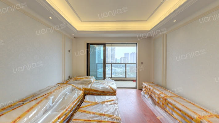 海尔翡翠文华H区二手房实景图