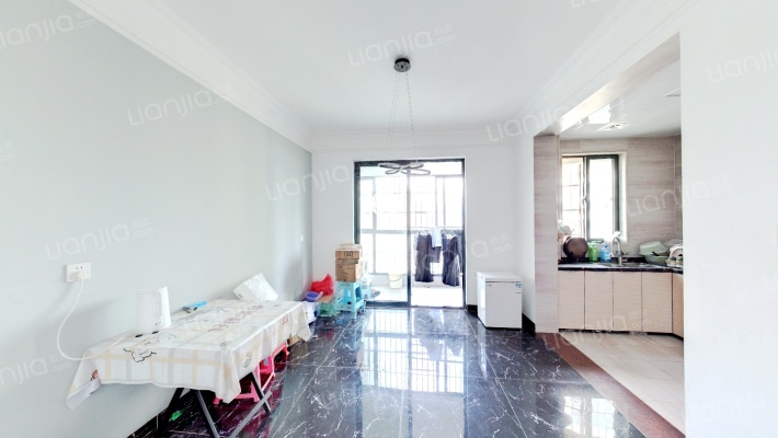 新城吾悦广场二期二手房实景图