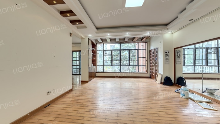 万科四季花城七期二手房实景图