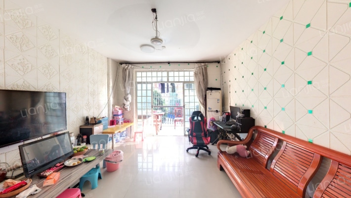 南宁农工商青山小区二手房实景图