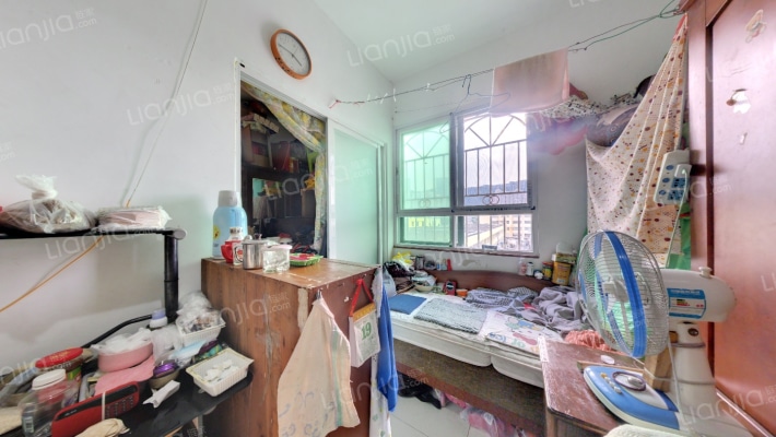 宝丽苑二手房实景图