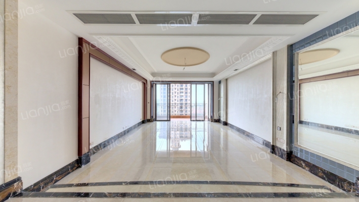 雅居乐富春山居二手房实景图