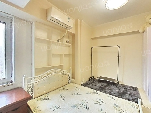 合租·港澳大厦 7居室 东/北卧