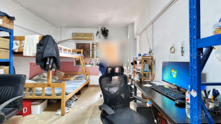 赛格公寓二手房实景图