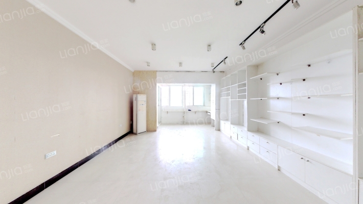 国贸天骄二手房实景图