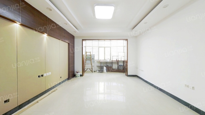 桂盐大厦二手房实景图