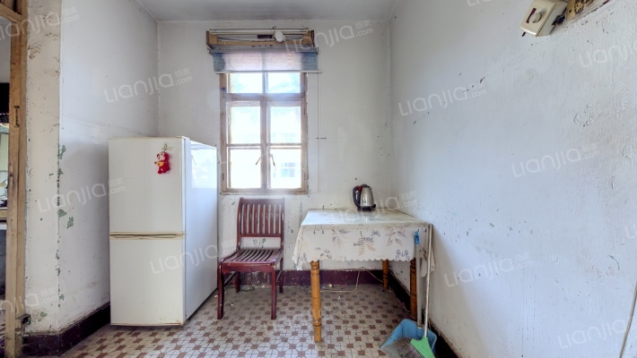 马纺新村二手房实景图