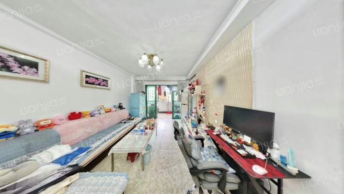 逸日雅居二手房实景图