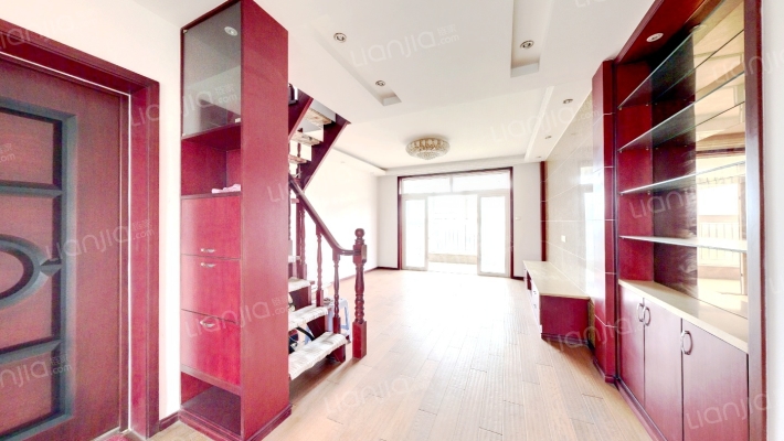 水岸豪庭二手房实景图