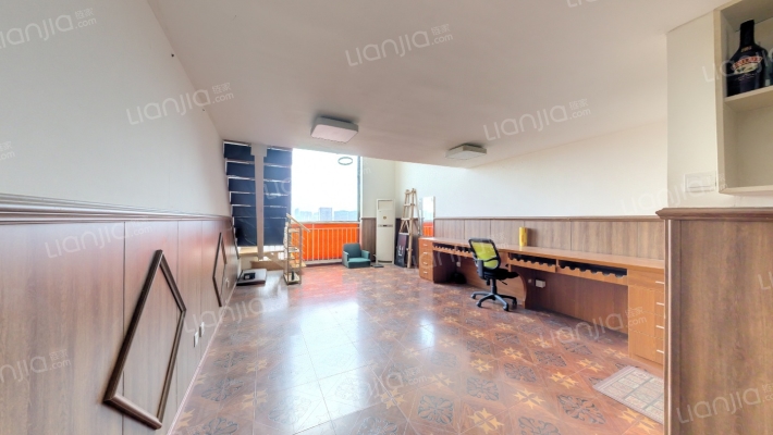 曼哈顿一期二手房实景图