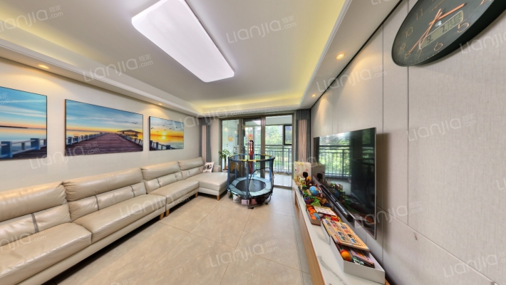 海信珠山小镇一期莱茵二手房实景图