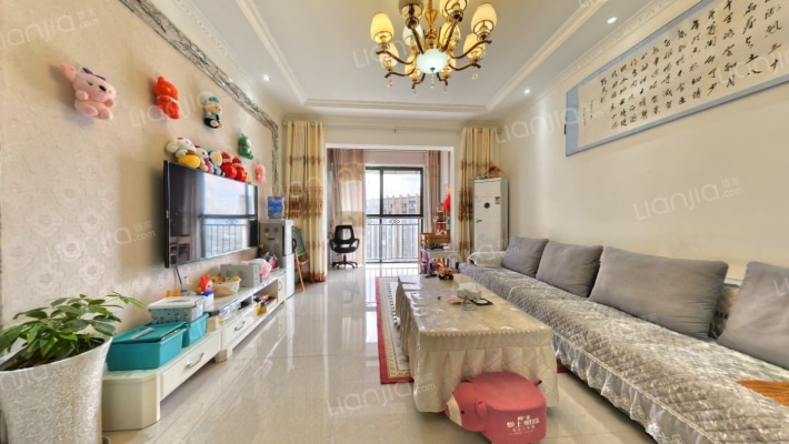 黄河畔岛二手房实景图