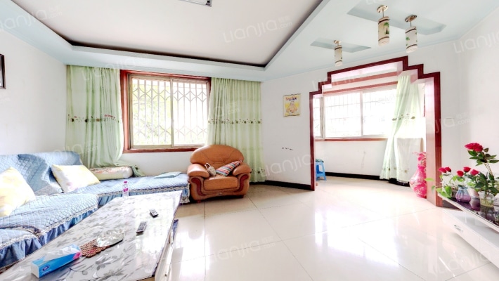 金鹏街271号二手房实景图