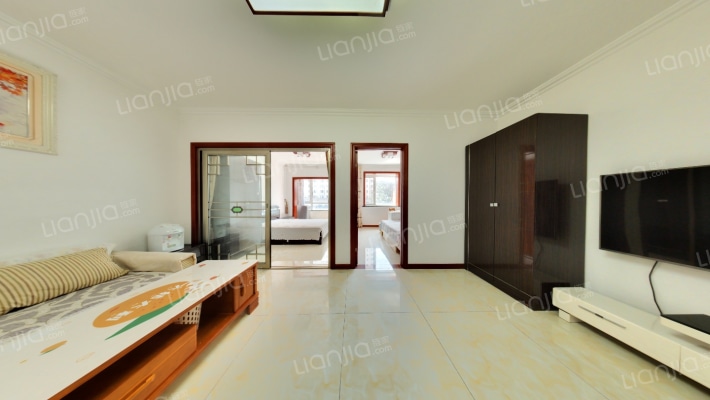 华鹏宜居三期二手房实景图