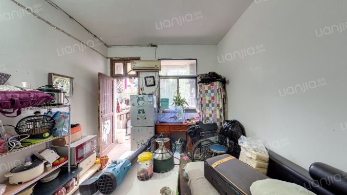 棉麻土厂长宿舍二手房实景图