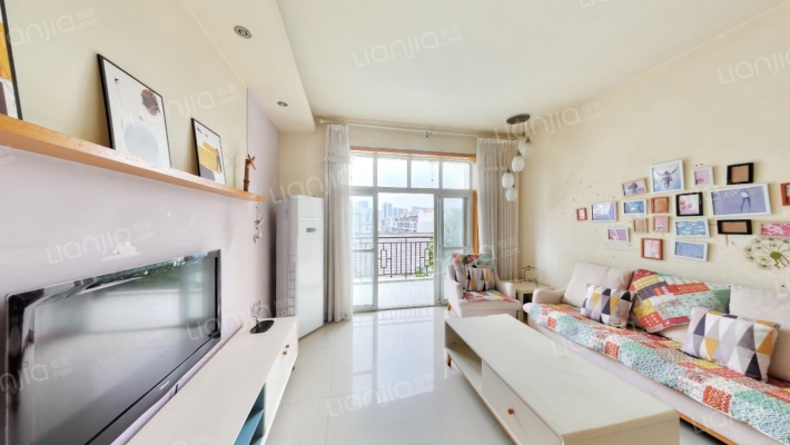 丽泉江南二手房实景图