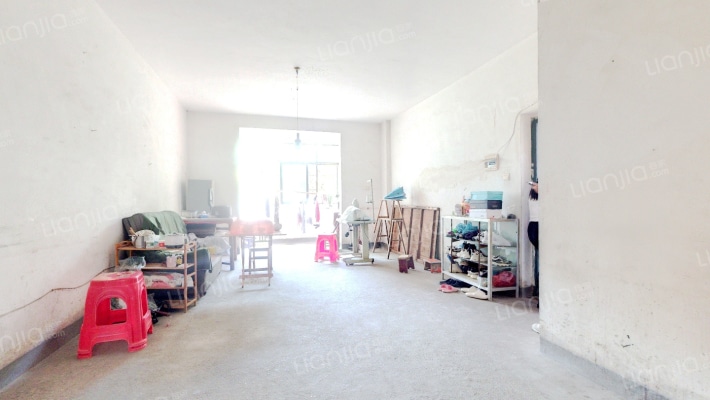 杰昌公寓二手房实景图