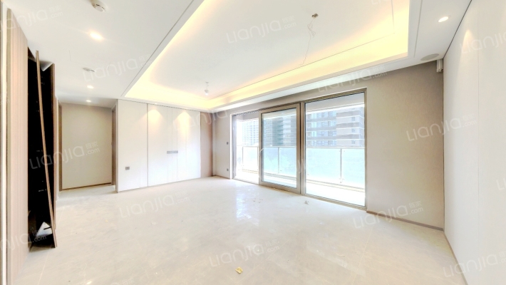 绿地新里铂瑞公馆二手房实景图