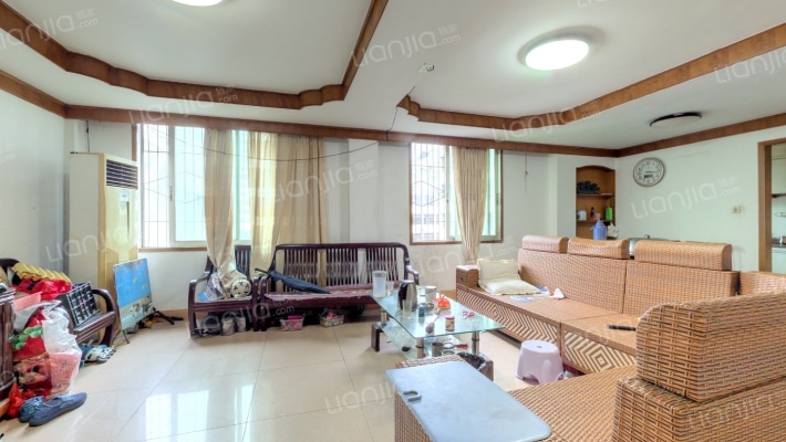 武警支队宿舍二手房实景图