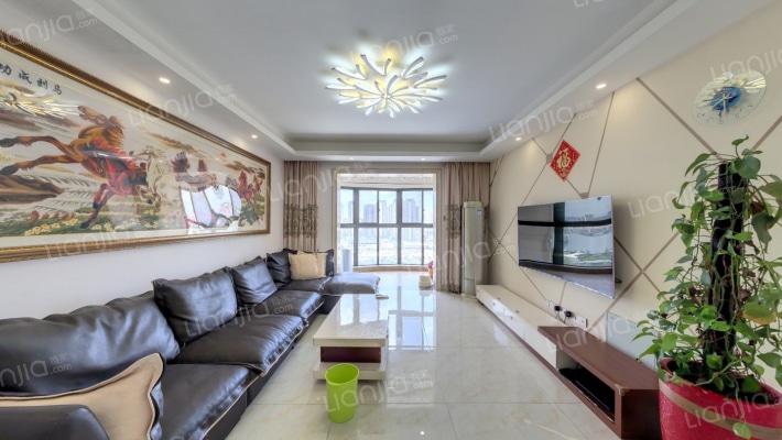 海航国兴城B区二手房实景图