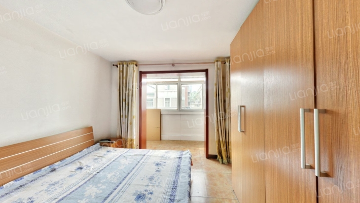 昆裕里二手房实景图