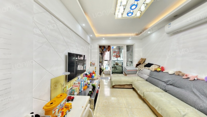 宏达世纪丽景二手房实景图