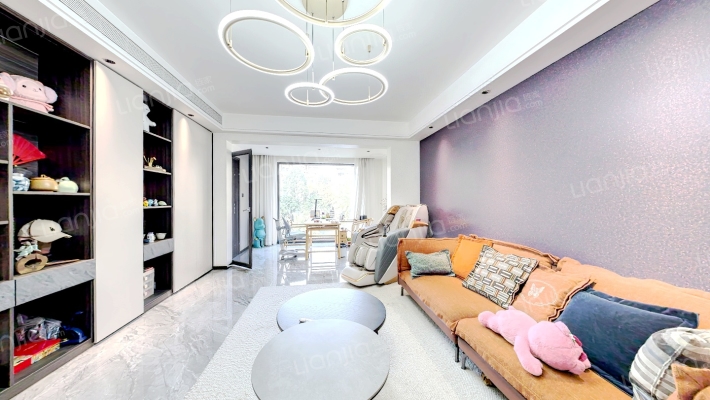 英郦庄园二手房实景图