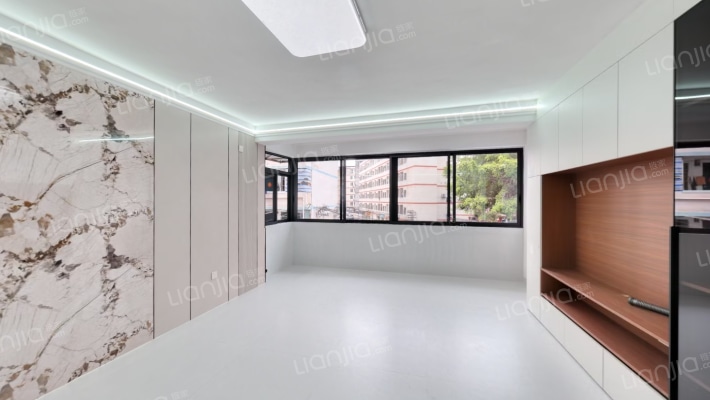 新阳路233号交警六大队宿舍二手房实景图