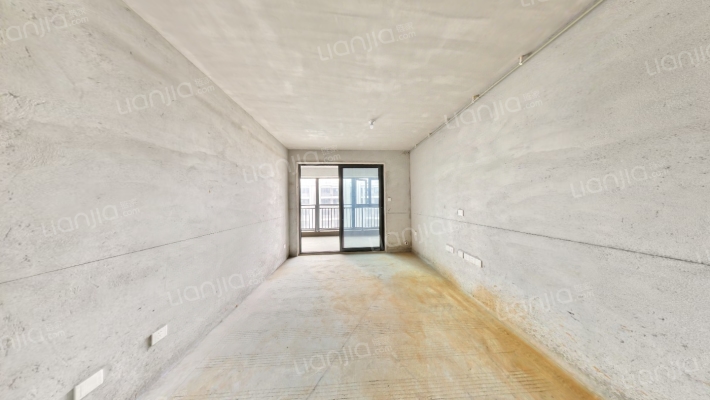 尚泽臻园二手房实景图