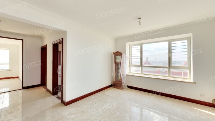 海峰二手房实景图