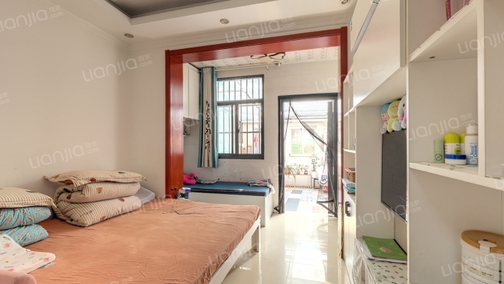 南钢四村2号院二手房实景图