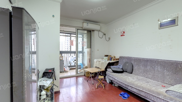 西郊景平苑二手房实景图