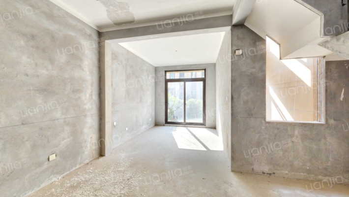 中南菩悦海悦湾二手房实景图