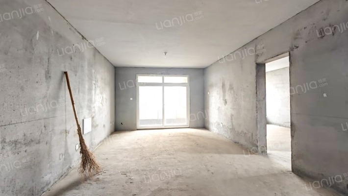 七一嘉苑C区二手房实景图